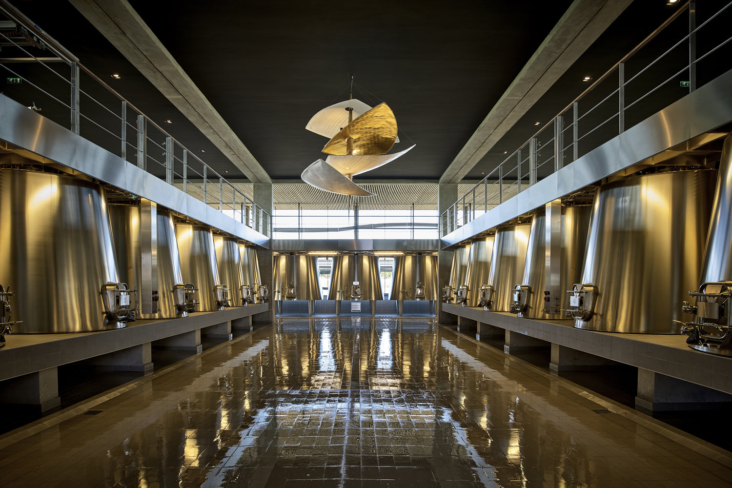 Lustre Voiles pour le Château Beychevelles