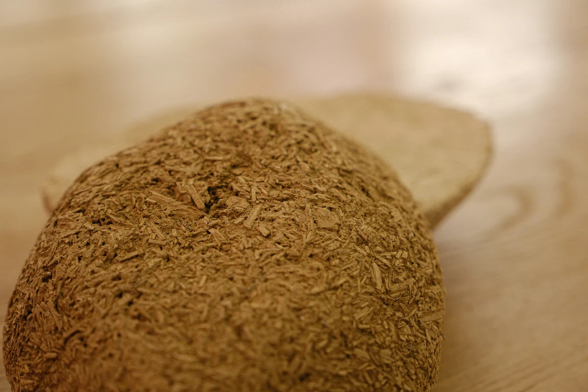 Lampe à poser Cocon-terre Céline Wright
Photo © Marie Hubert Psaila