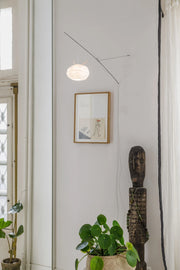 Lampe Cocon mini perché Céline Wright
Photo © Florian Kleinefenn